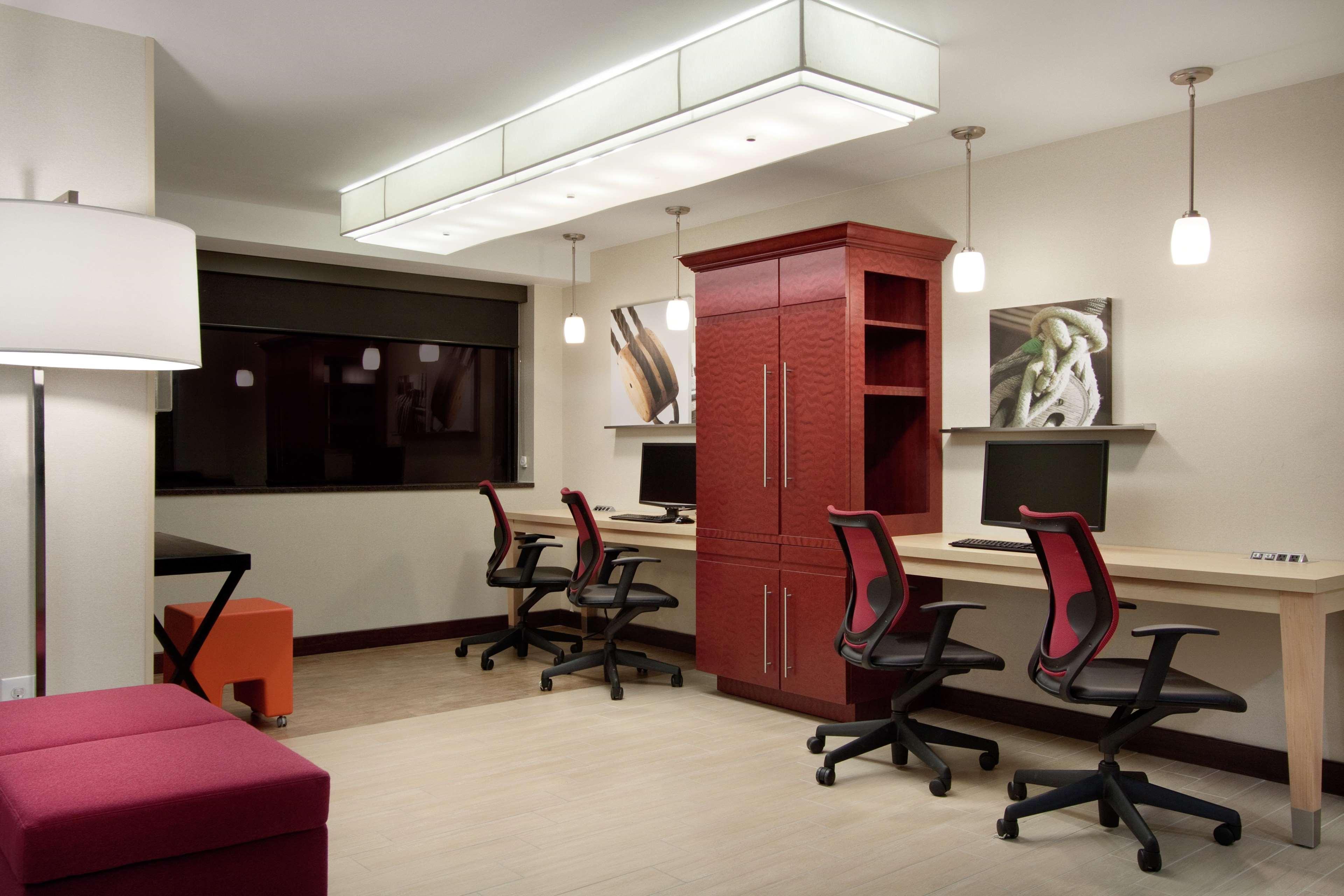 Comfort Inn & Suites Baltimore Facilidades foto